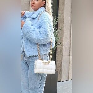 Fashion nova purse with gold chain strap